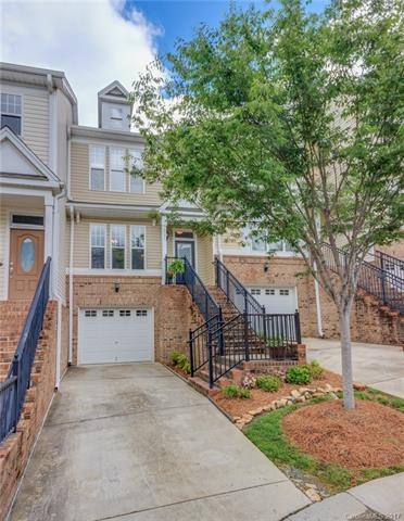 Fantastic unit if you want privacy, 3 story, over 
