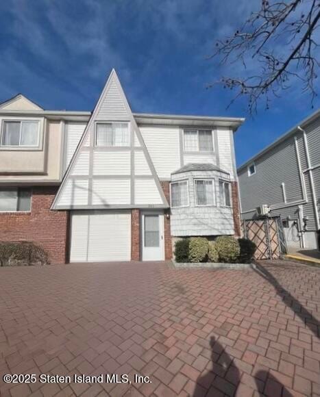 301 Monahan Ave, Staten Island, NY 10314 - photo 1
