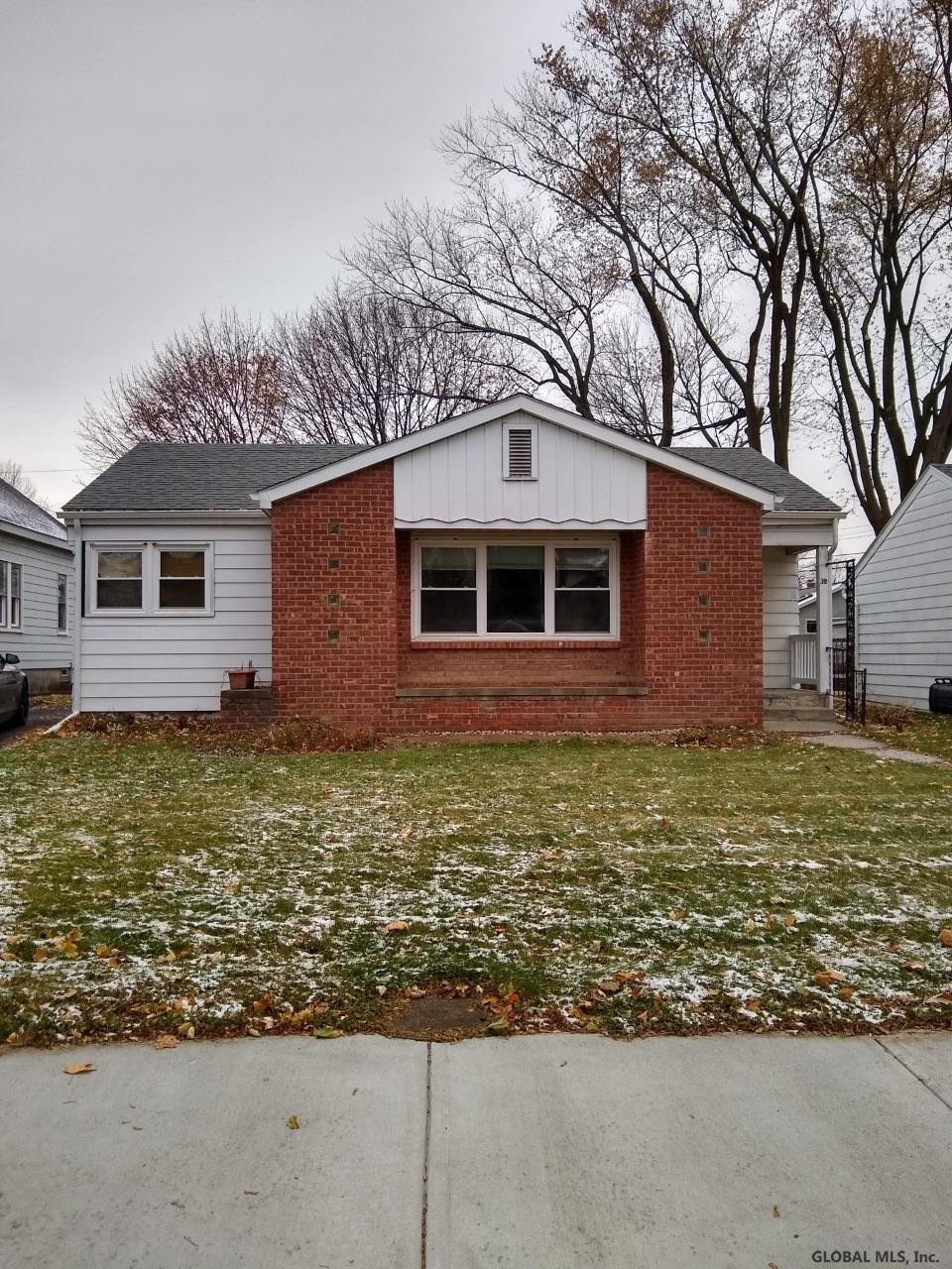 38 Joelson Ct, Albany, NY 12209 - photo 1