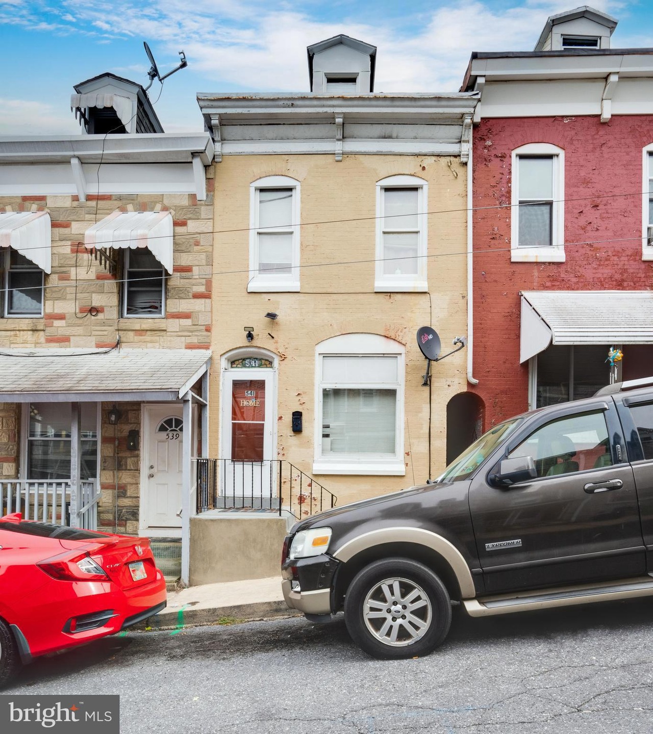 541 Wunder St, Reading, PA 19602 - photo 1