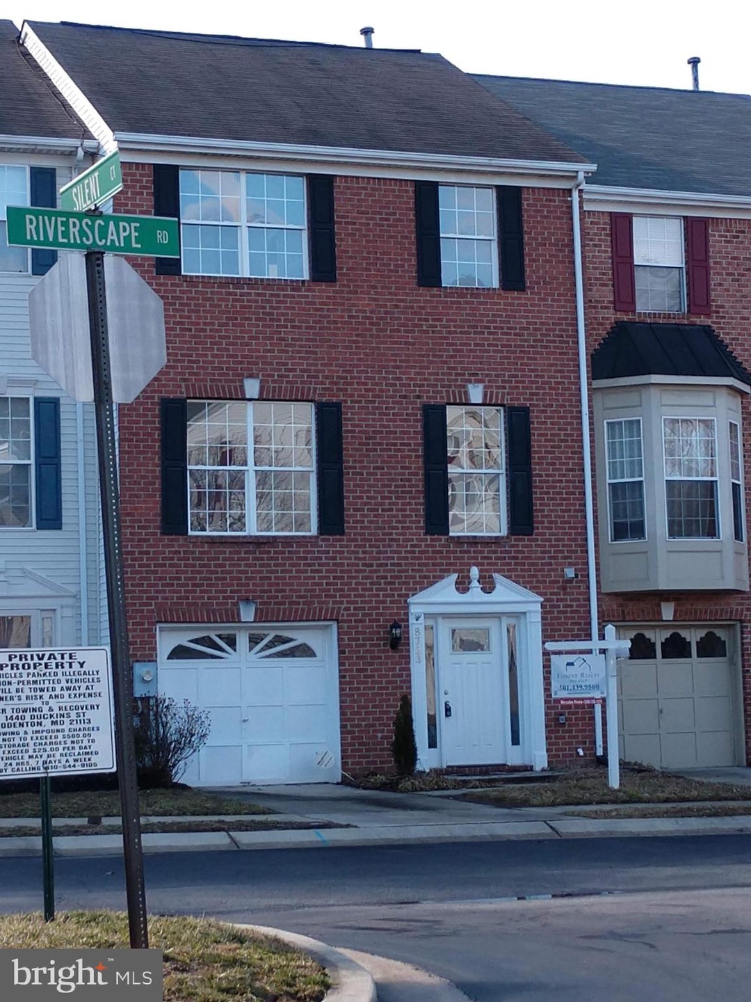 8723 Silent Ct, Odenton, MD 21113 - photo 1