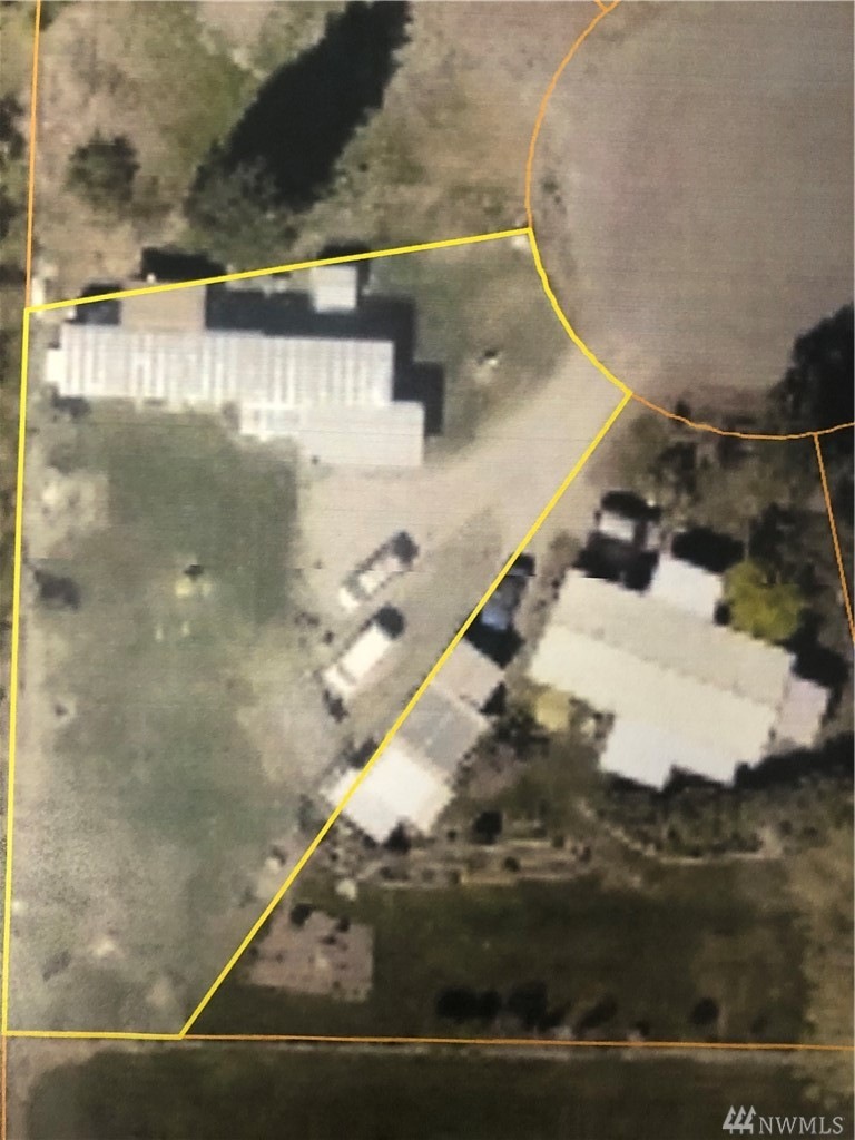 2400 Newpenfold Ct, East Wenatchee, WA 98802 - photo 1