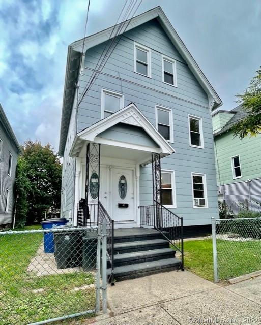 112 Poplar St, New Haven, CT 06513 - photo 1