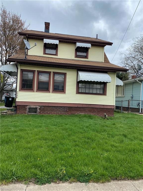 1130 Concord Ave SW, Canton, OH 44710 - photo 1