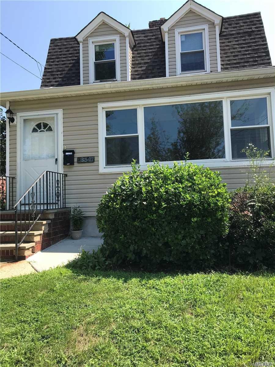 8347 263rd St, Glen Oaks, NY 11004 - photo 1