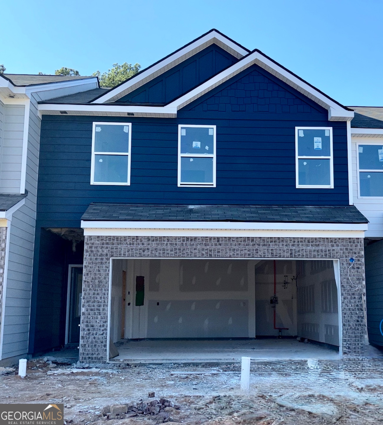 5415 Biltmore Dr, Atlanta, GA 30349 - photo 1