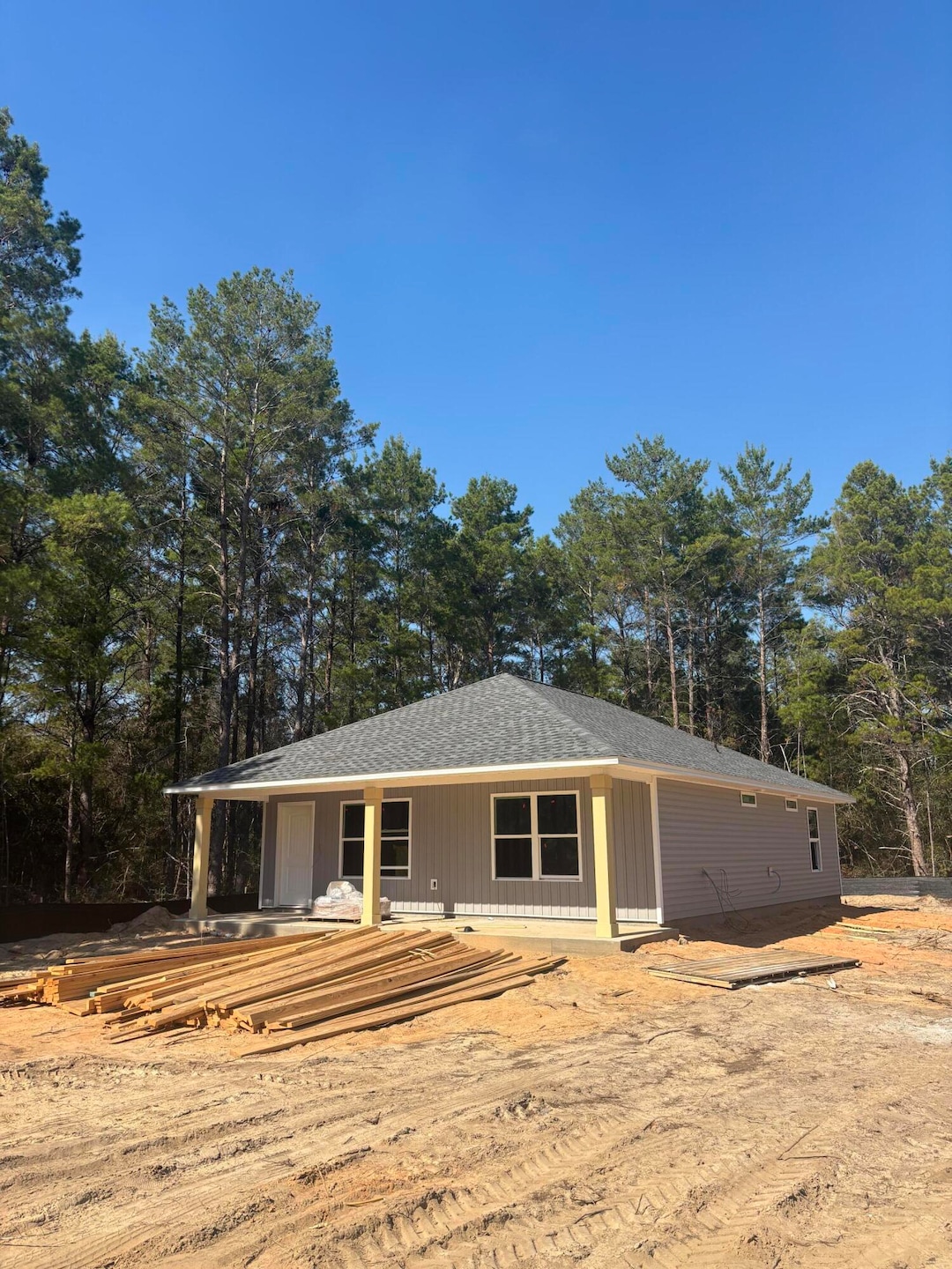 27 Pansy Ln, Defuniak Springs, FL 32433 - photo 1