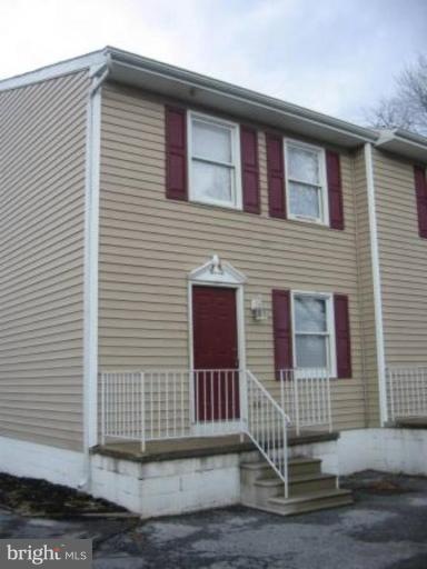 11 Mason Ct unit 1, Shepherdstown, WV 25443 - photo 1