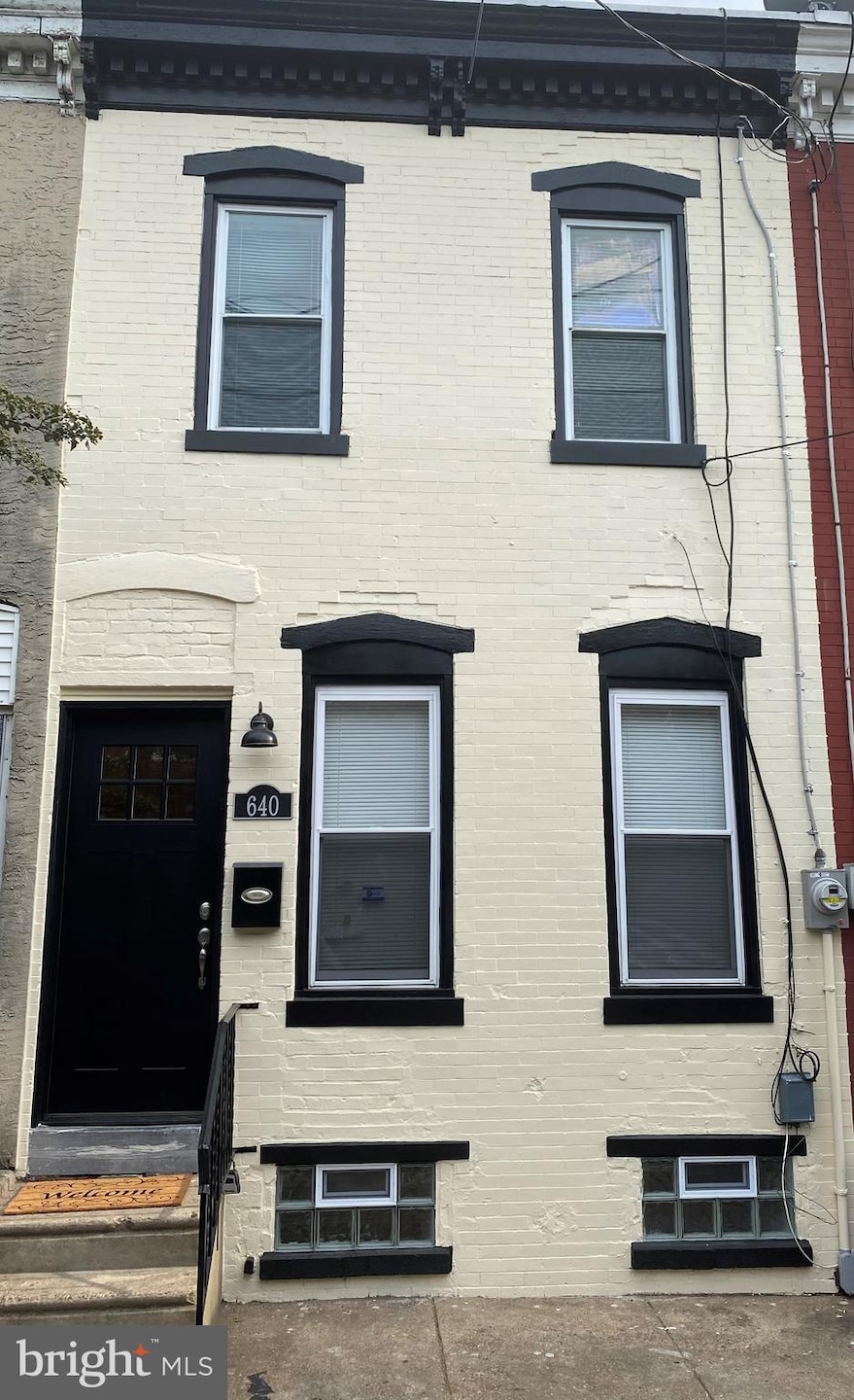 640 Royden St, Camden, NJ 08103 - photo 1