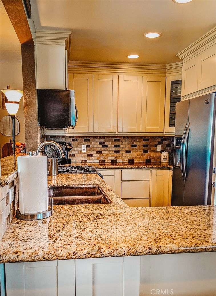 5017 South St, Lakewood, CA 90712 - photo 1