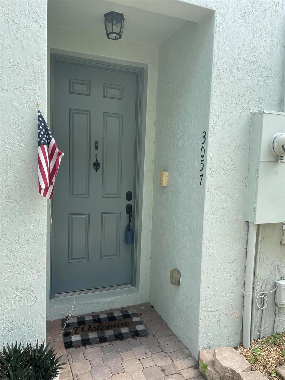 3057 Laurel Ridge Cir, Riviera Beach, FL 33404 - photo 1