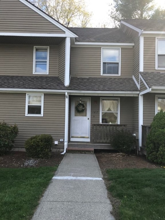 167 Pennacook Dr unit 167, Leominster, MA 01453 - photo 1