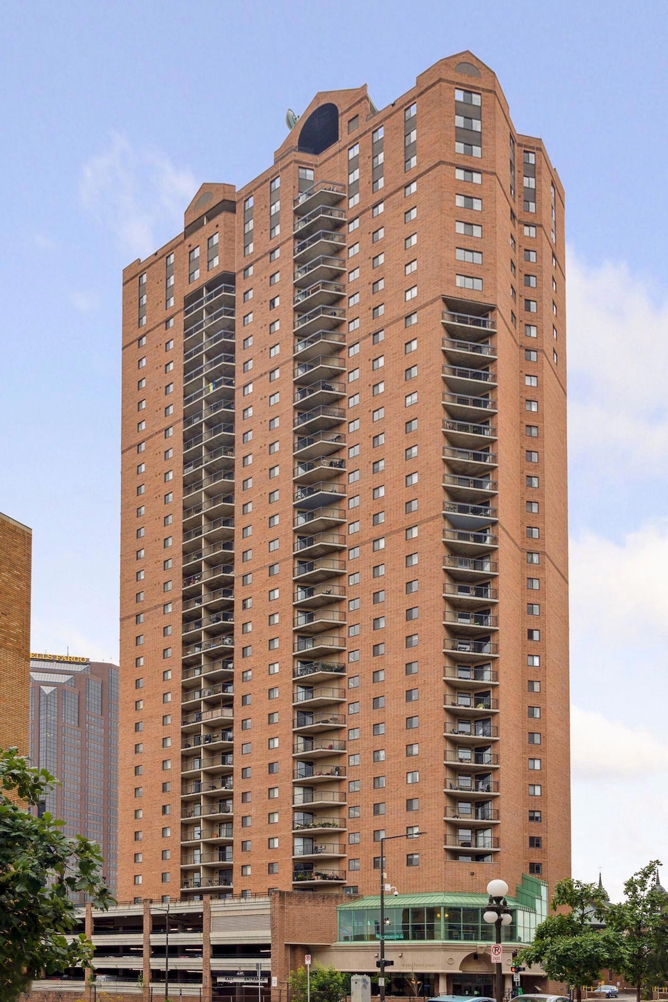 The Pointe unit R1802, Saint Paul, MN 55101 - photo 1