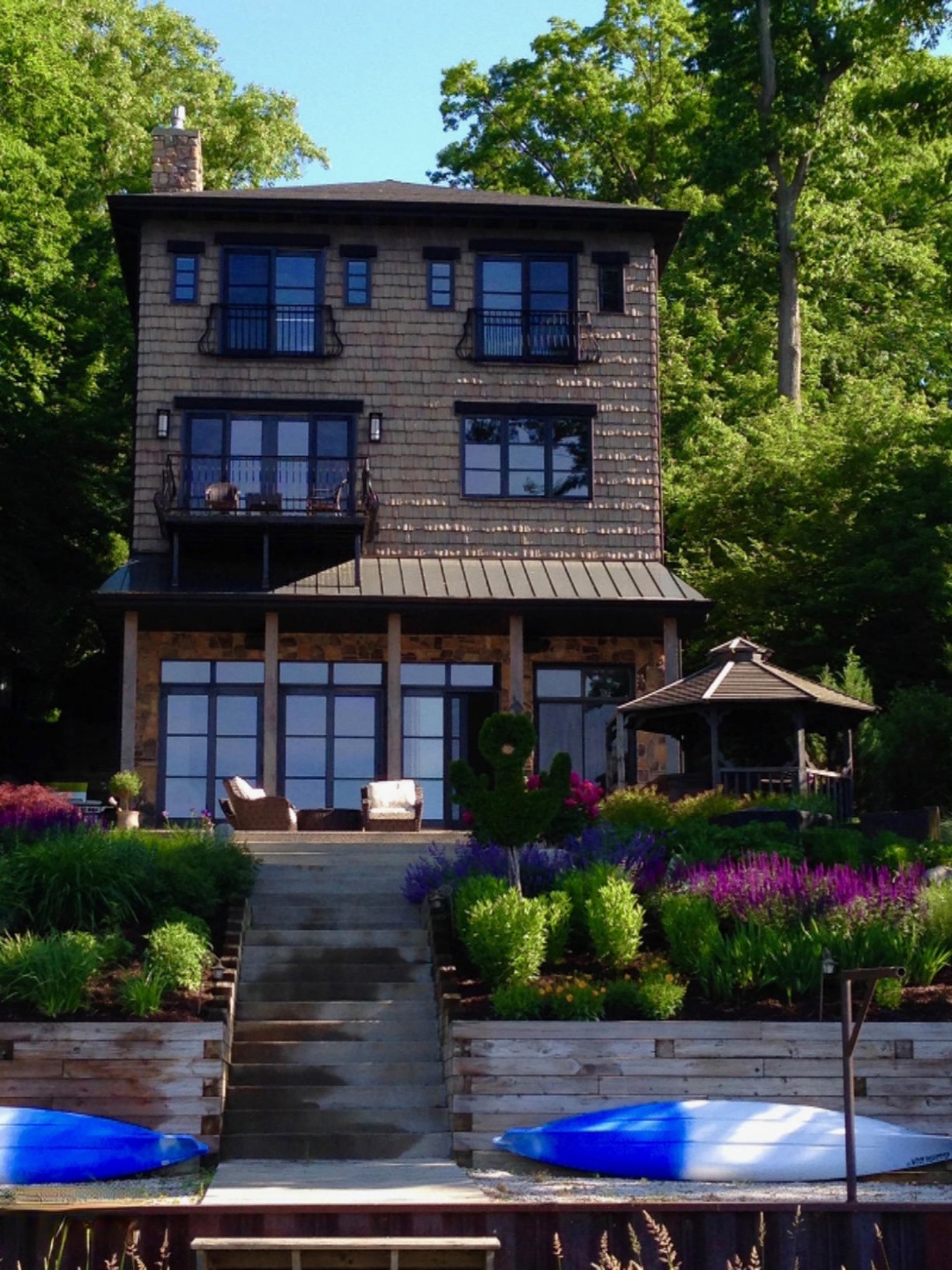 RearViewHome_IMG_7105