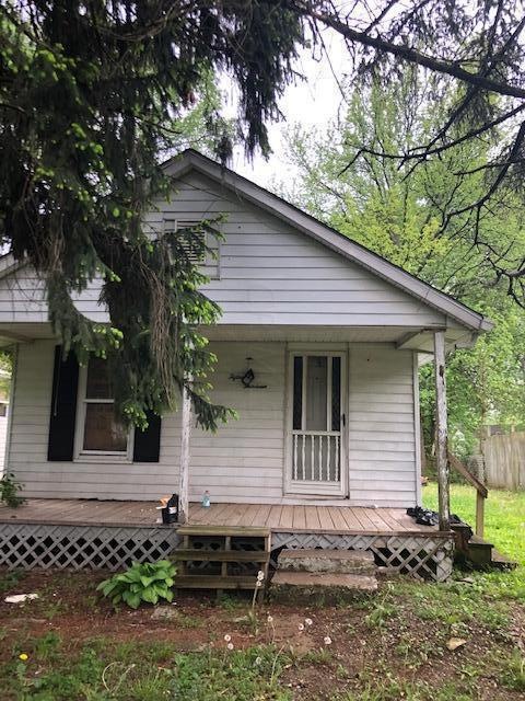 1513 Elmore Ave, Columbus, OH 43224 - photo 1