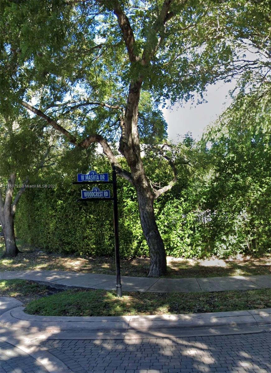 unlisted-address, Key Biscayne, FL 33149 - photo 1