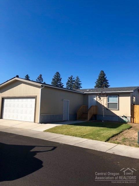 20156 Veryl Ct, Bend, OR 97702 - photo 1