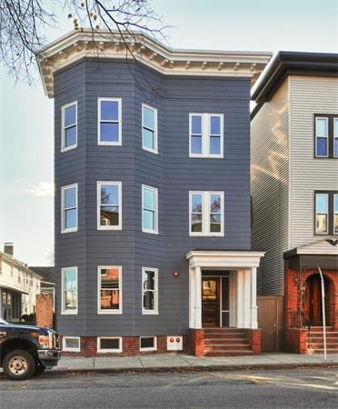 895 E 4th St unit 3, Boston, MA 02127 - photo 1