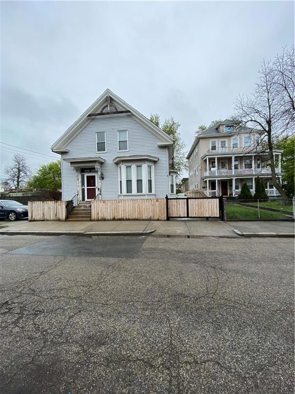 18 Burnside St, Providence, RI 02905 - photo 1