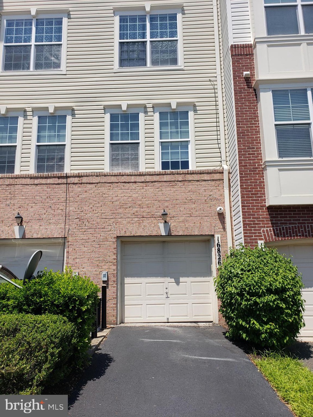 16826 Nuttal Oak Place, Woodbridge, VA 22191 - photo 1