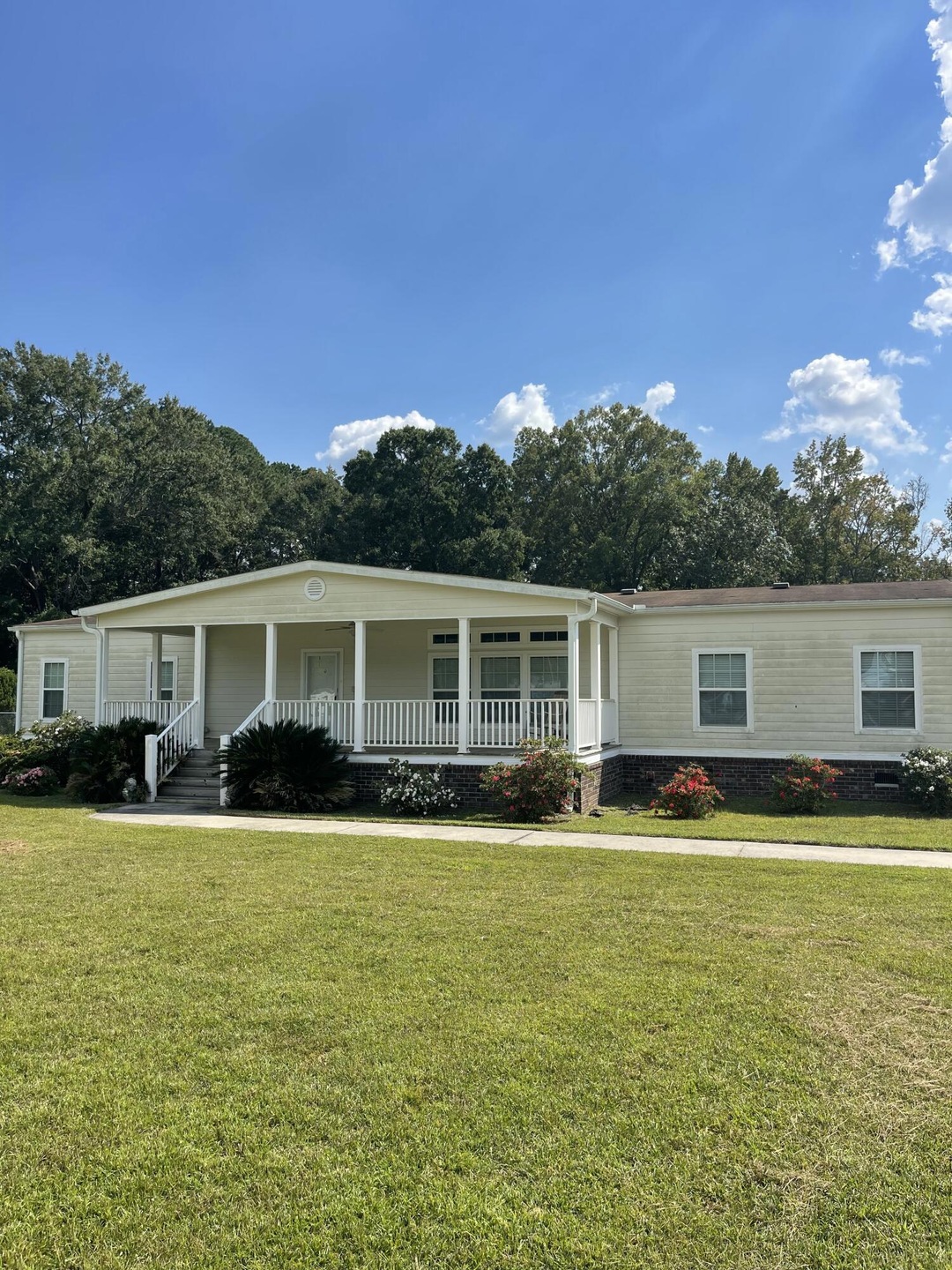 Under Contract $340,000