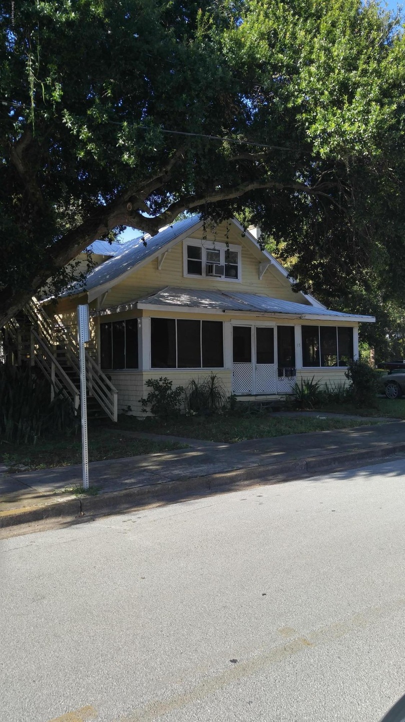 15 Oak St unit 2, Cocoa, FL 32922 - photo 1