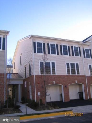 7119 Huntley Creek Place unit 47, Alexandria, VA 22306 - photo 1