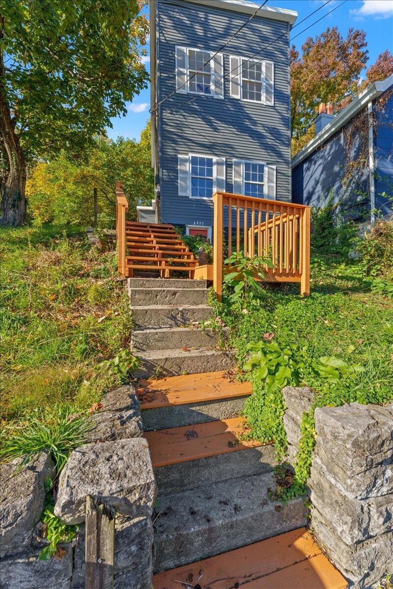 1321 Hermes Ave unit 23, Covington, KY 41011 - photo 1