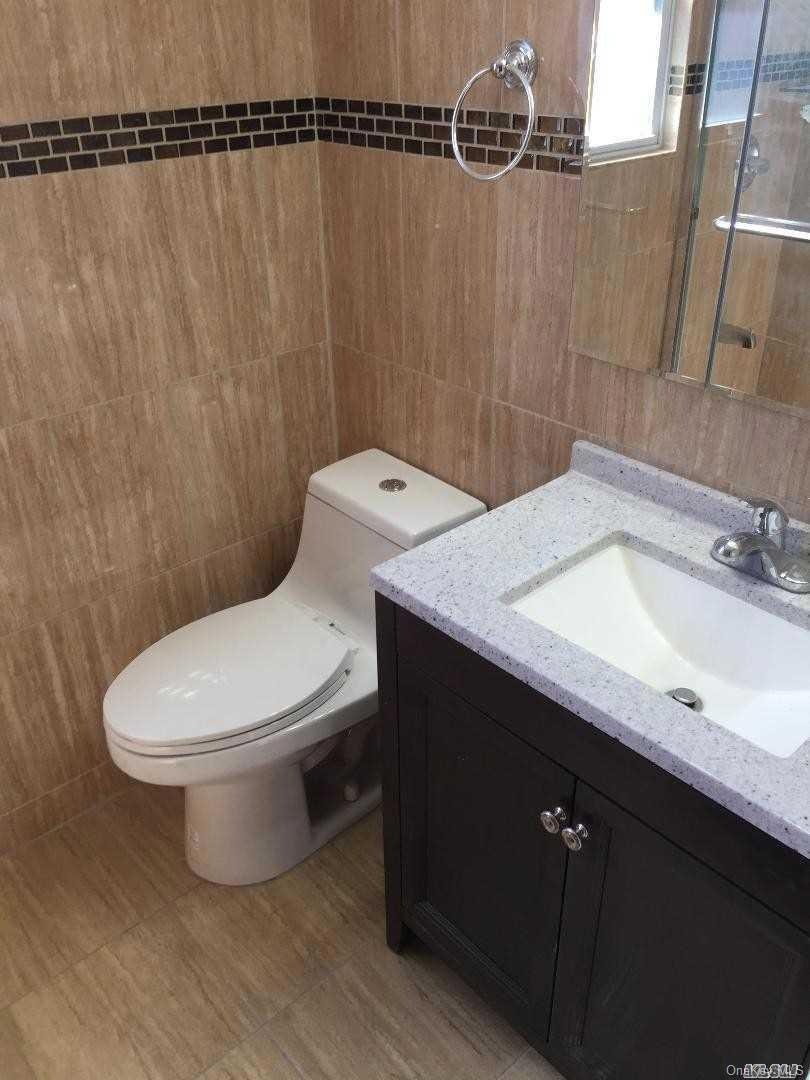 157-15 46th Ave unit 2nd Fl, Flushing, NY 11355 - photo 1