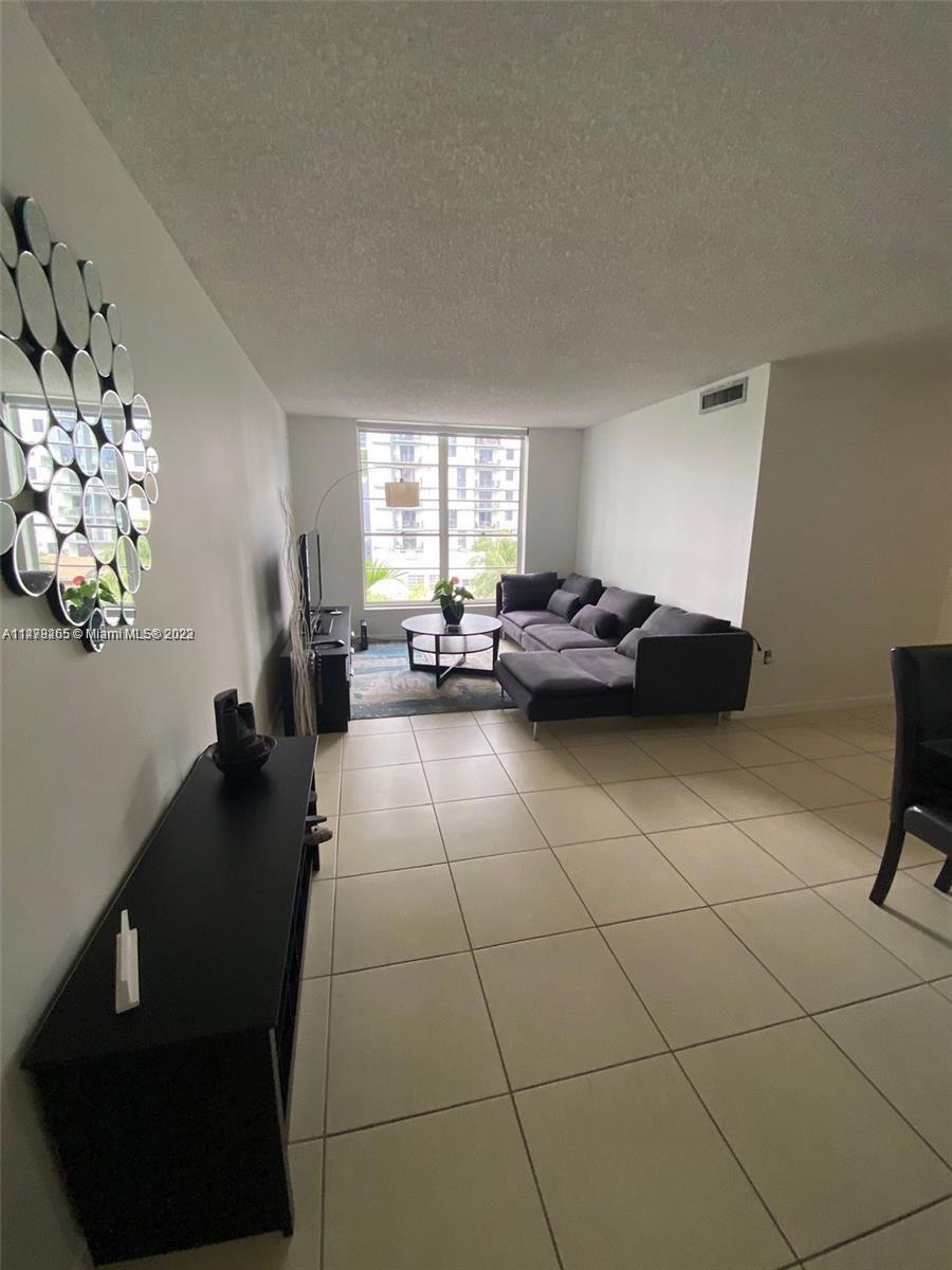 Sold $370,000 • Co-Listing Agent