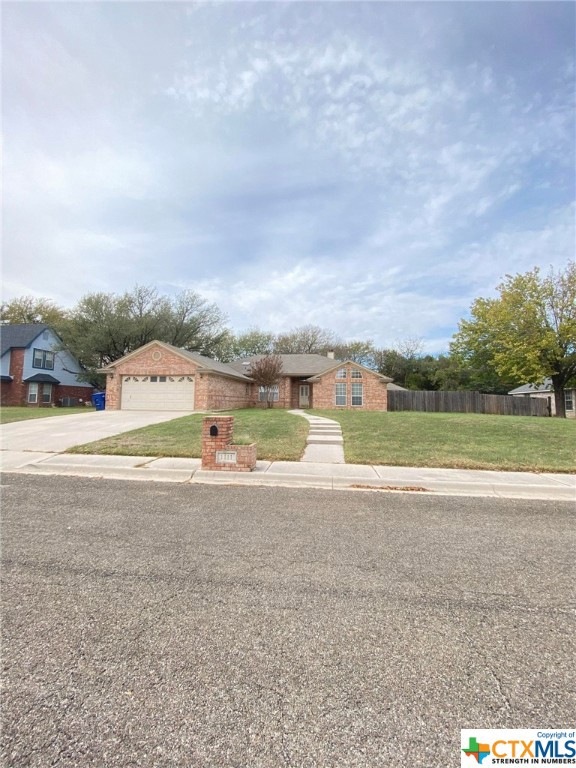 1111 Hawk Trail, Copperas Cove, TX 76522 - photo 1