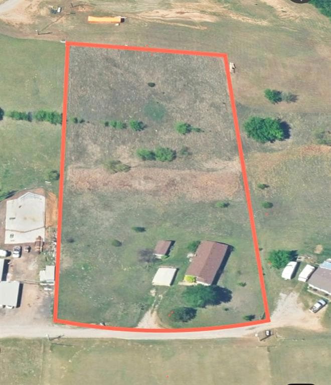 8921 N Hope Terrace, Yukon, OK 73099 - photo 1