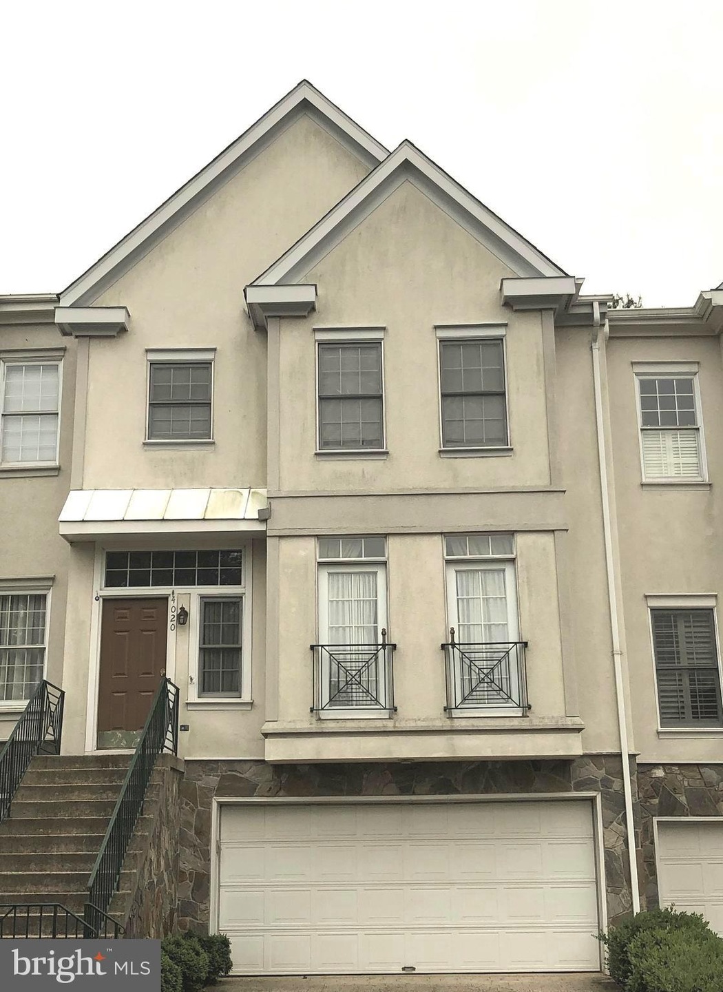 4020 Dogberry Ln, Fairfax, VA 22033 - photo 1