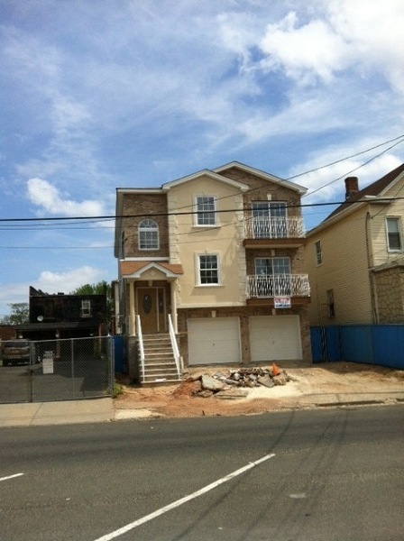 113 Broadway, Elizabeth, NJ 07206 - photo 1