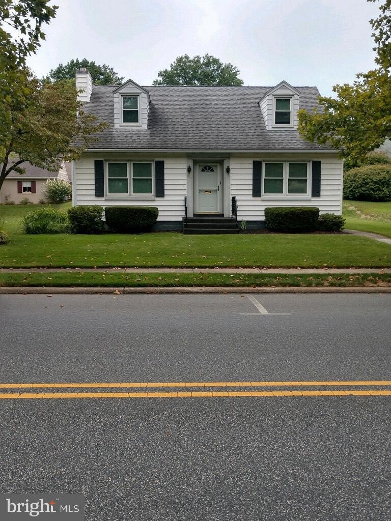 742 Cocoa Ave, Hershey, PA 17033 - photo 1