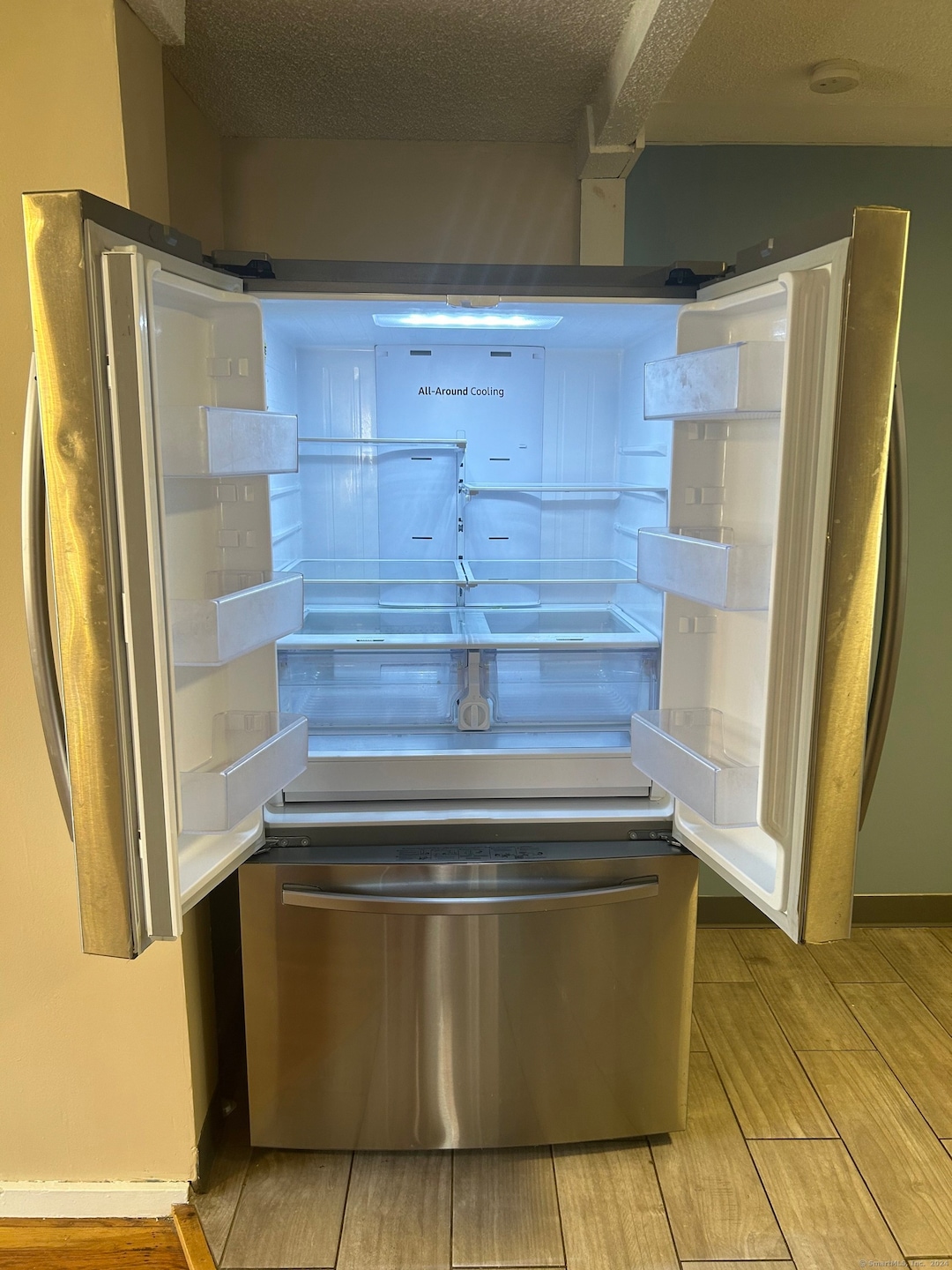 940 Wethersfield Ave unit 2, Hartford, CT 06114 - photo 1