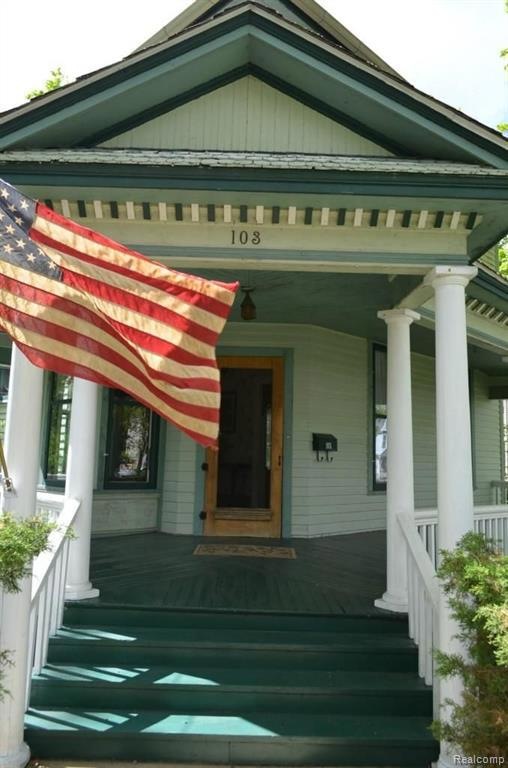 WELCOME TO THE SIMONSON LAKE HOUSE