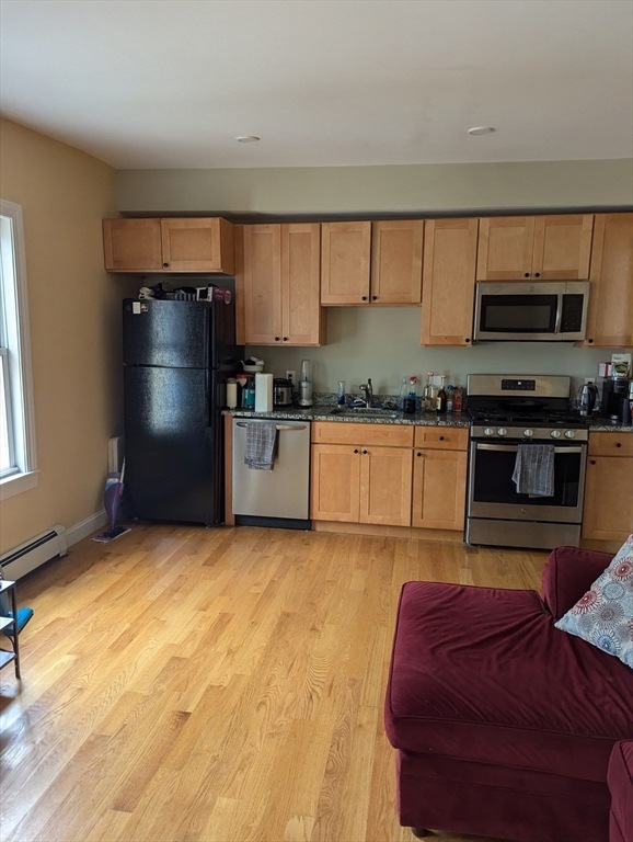 303 Hurley St unit 3, Cambridge, MA 02141 - photo 1