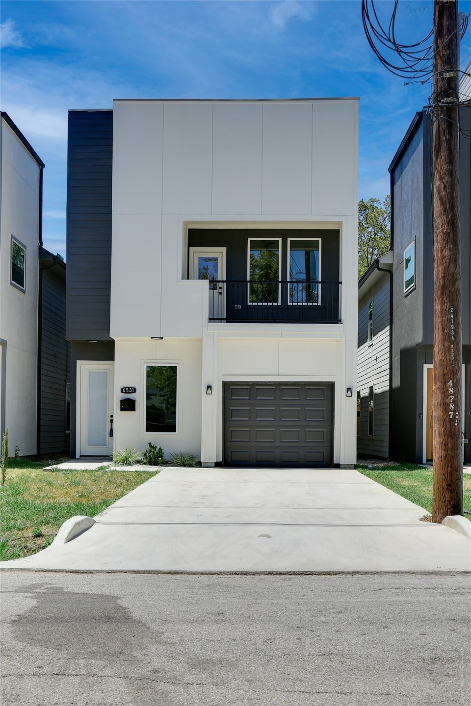 6531 Cohn St, Houston, TX 77091 - photo 1