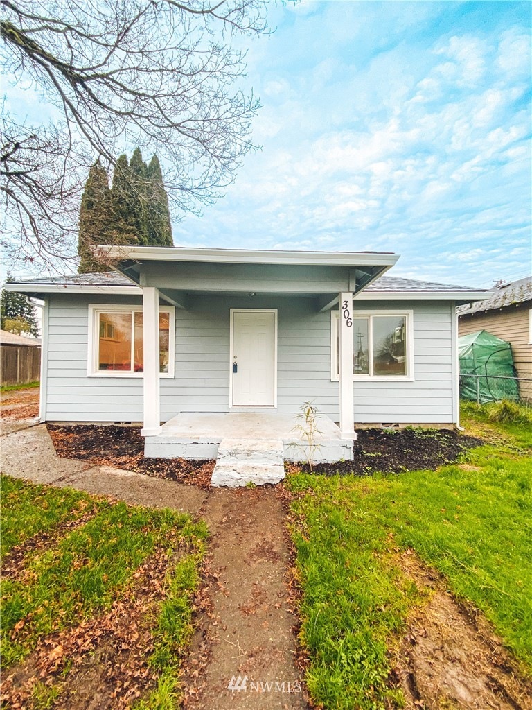 306 26th Ave, Longview, WA 98632 - photo 1