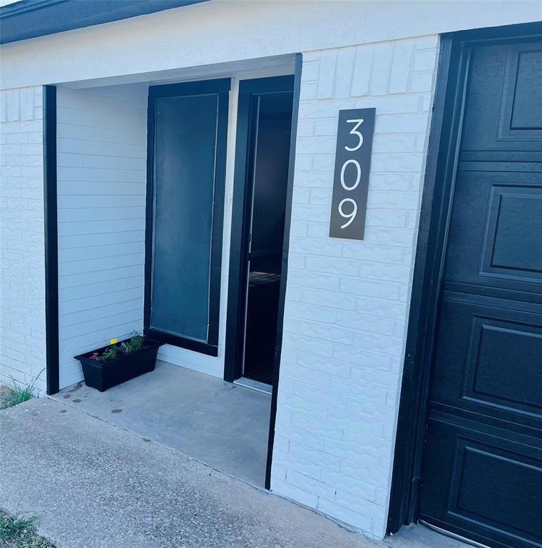 309 Green Acres Rd, Weatherford, TX 76088 - photo 1