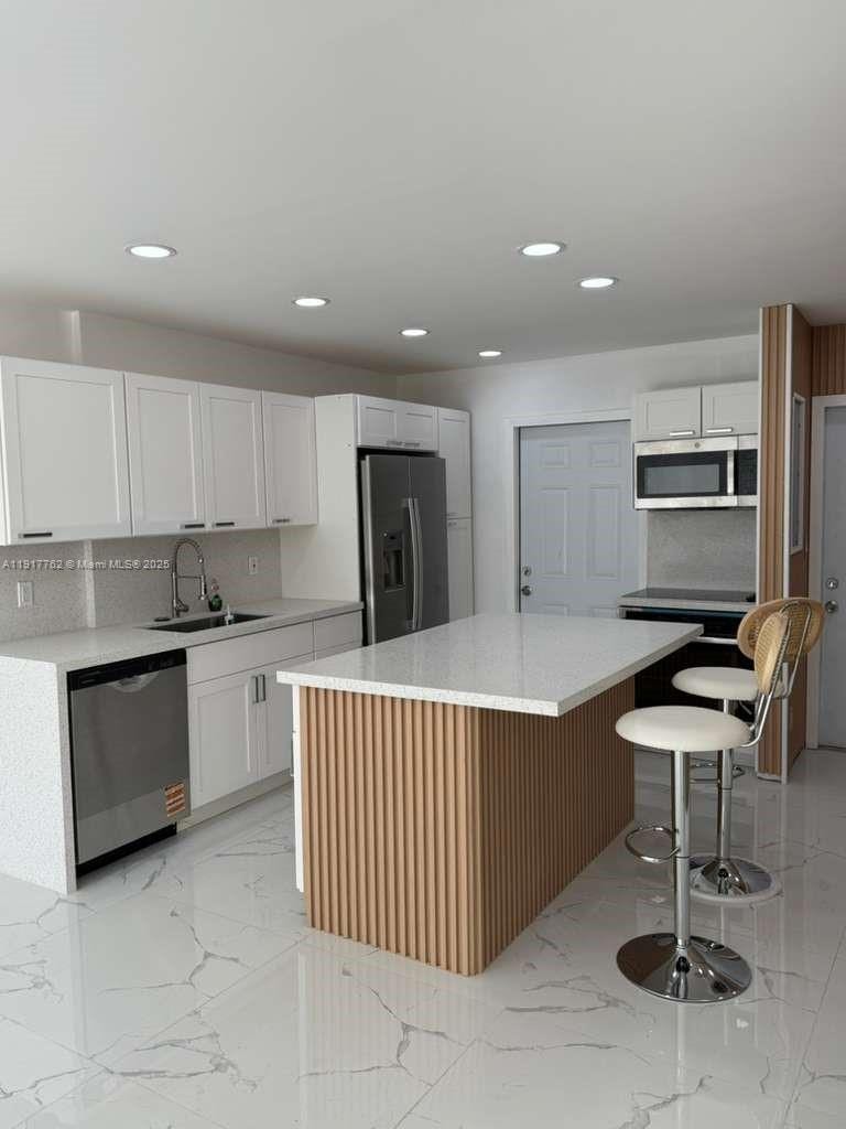 15201 NE 6th Ave unit C312, Miami, FL 33162 - photo 1