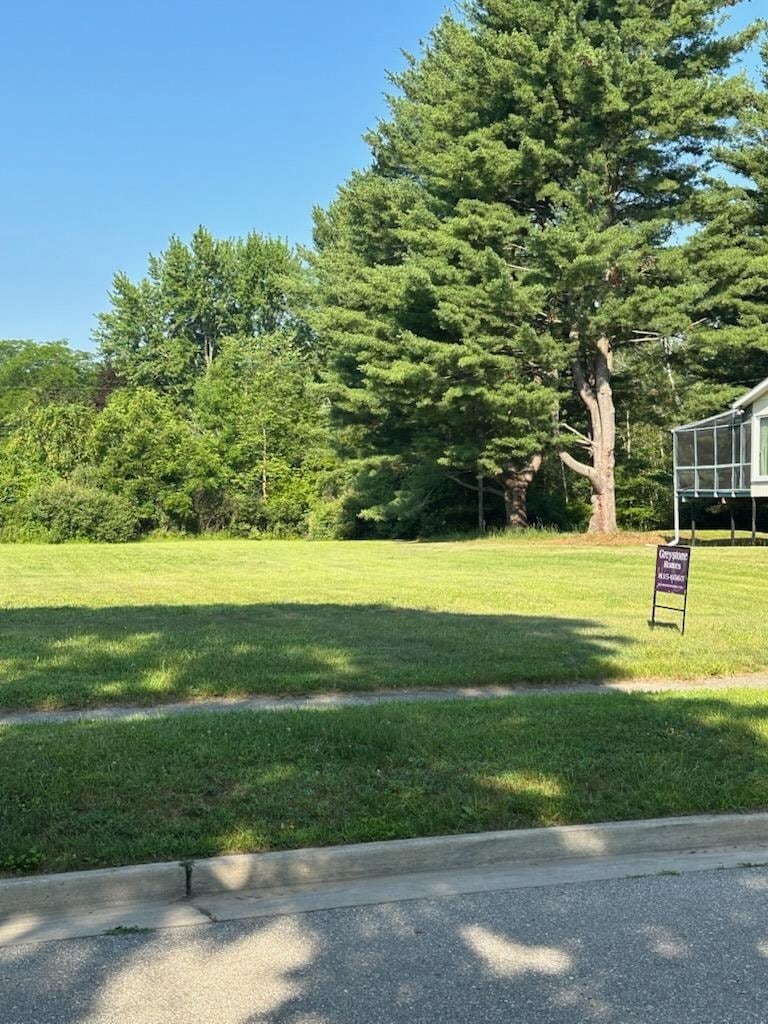 5915 Leeway Dr, Midland, MI 48640 - photo 1