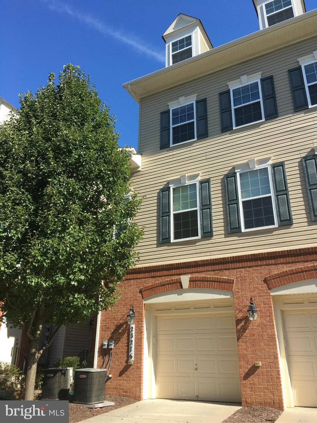 23276 Scholl Manor Way unit 1204, Clarksburg, MD 20871 - photo 1