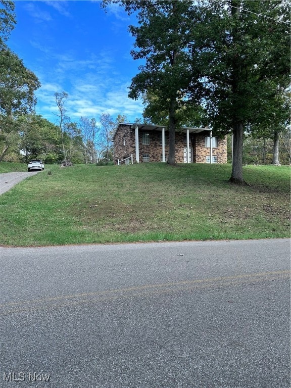 655 Ridgewood Blvd, Belpre, OH 45714 - photo 1