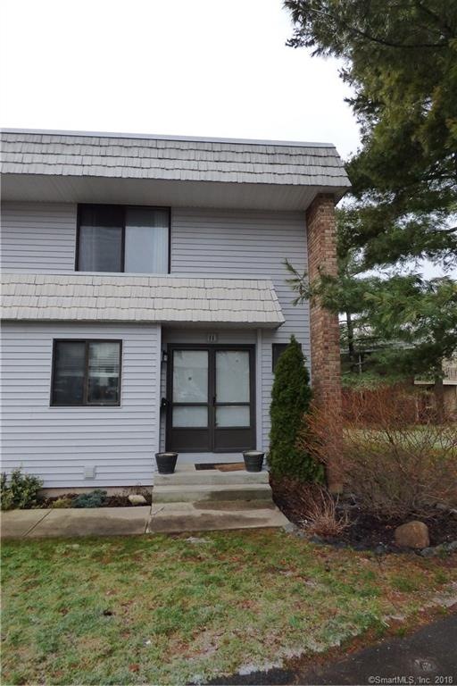 11 Pine Ct, Cromwell, CT 06416 - photo 1