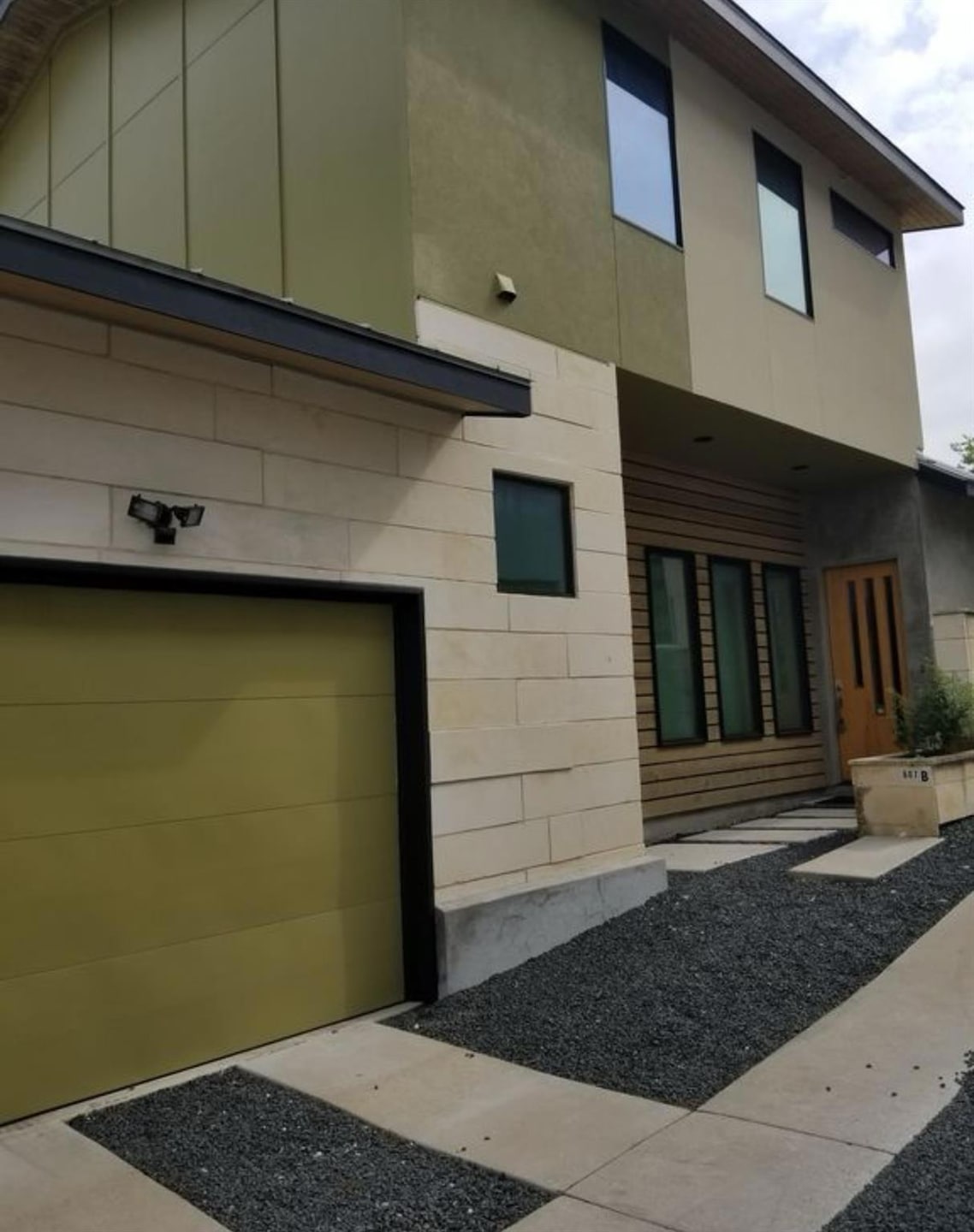 For Rent $4,575/month