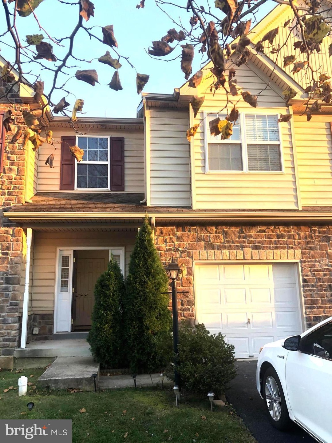 124 Providence Ln, Lansdale, PA 19446 - photo 1