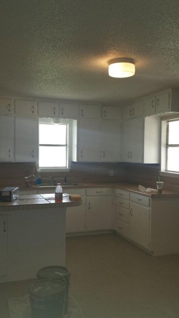 612 Parsons St, San Angelo, TX 76903 - photo 1