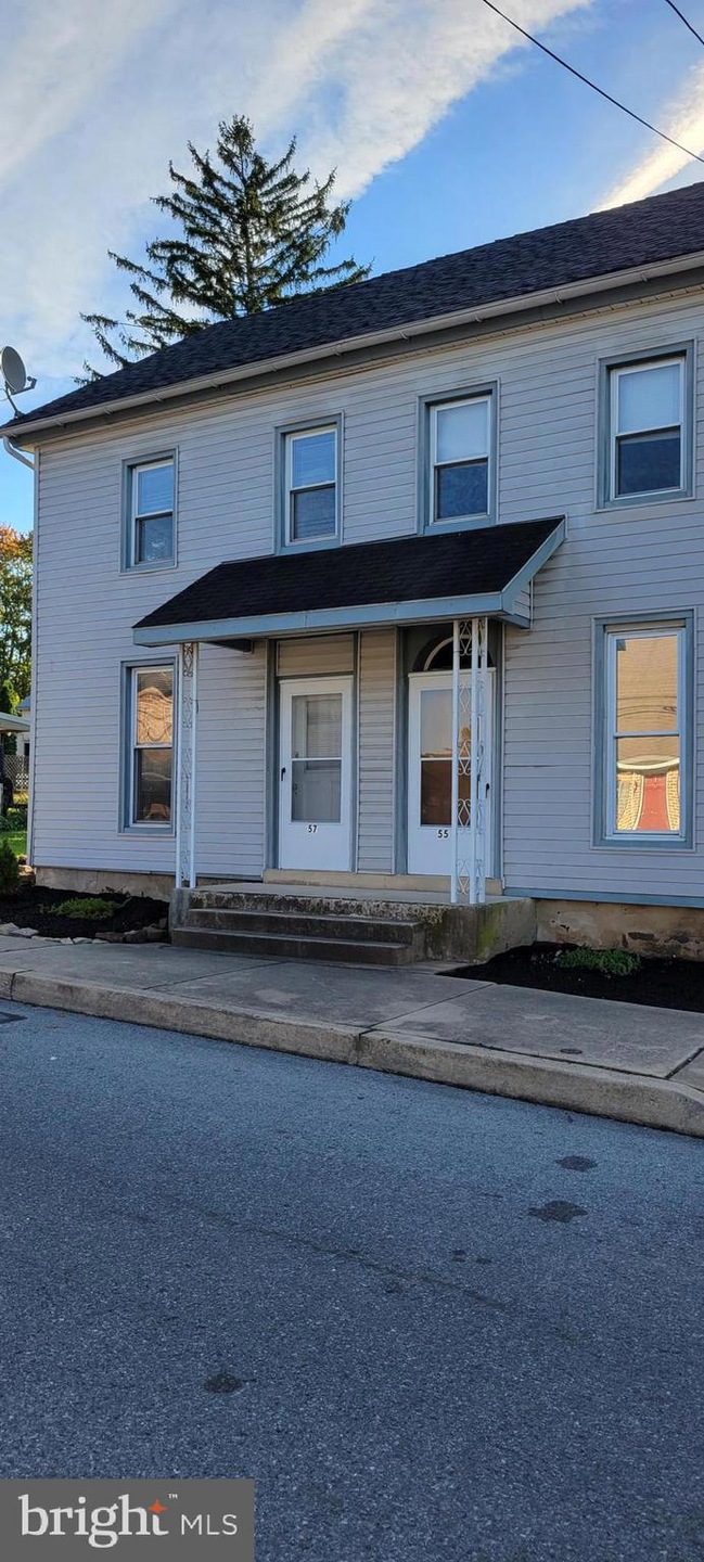 57 N Reamstown Rd, Stevens, PA 17578 - photo 1